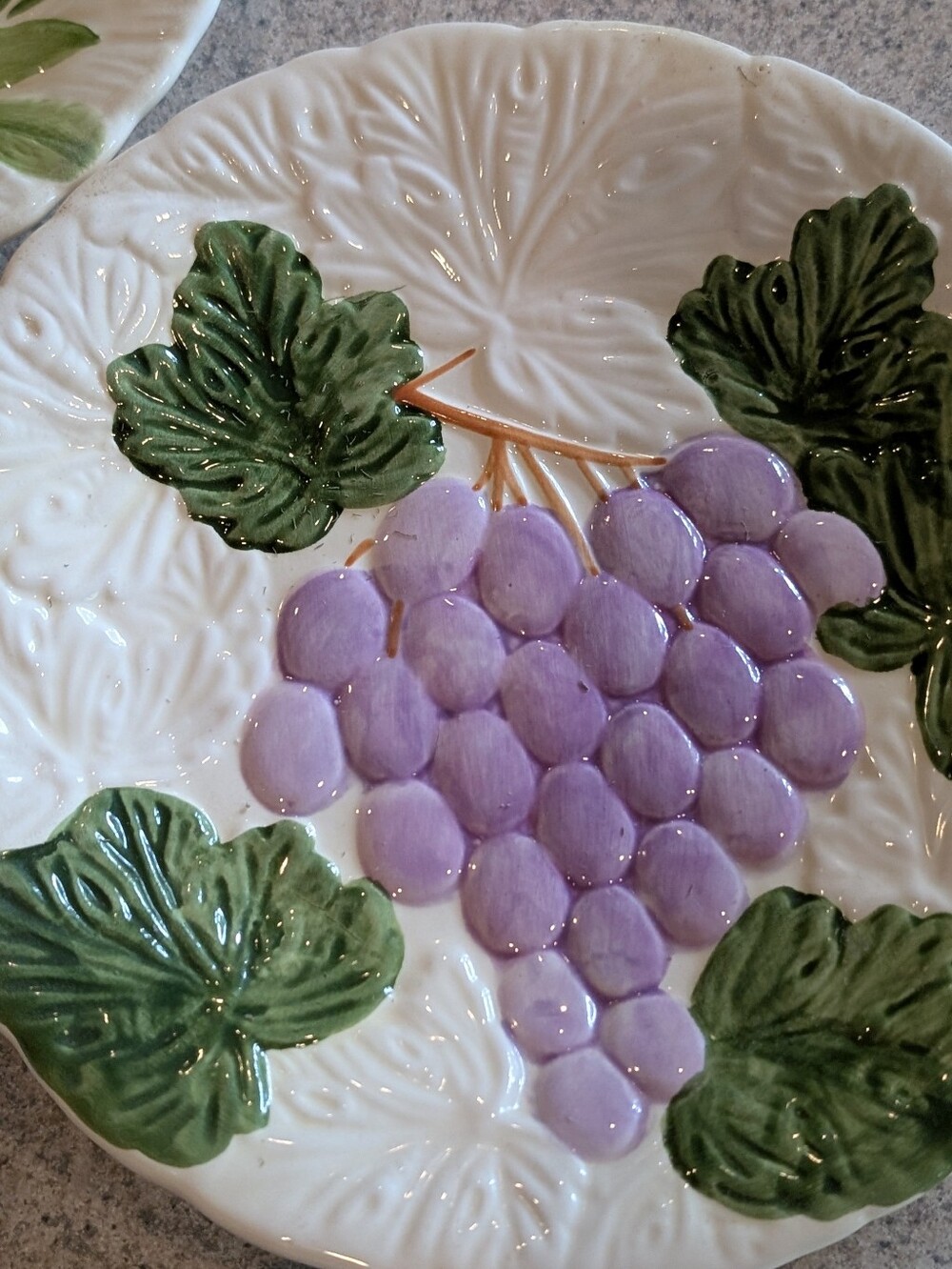Erik Van Horn Fruit du Jour Plates Set of 5 Shafford Majolica 1987 Vintage - Picture 4 of 7